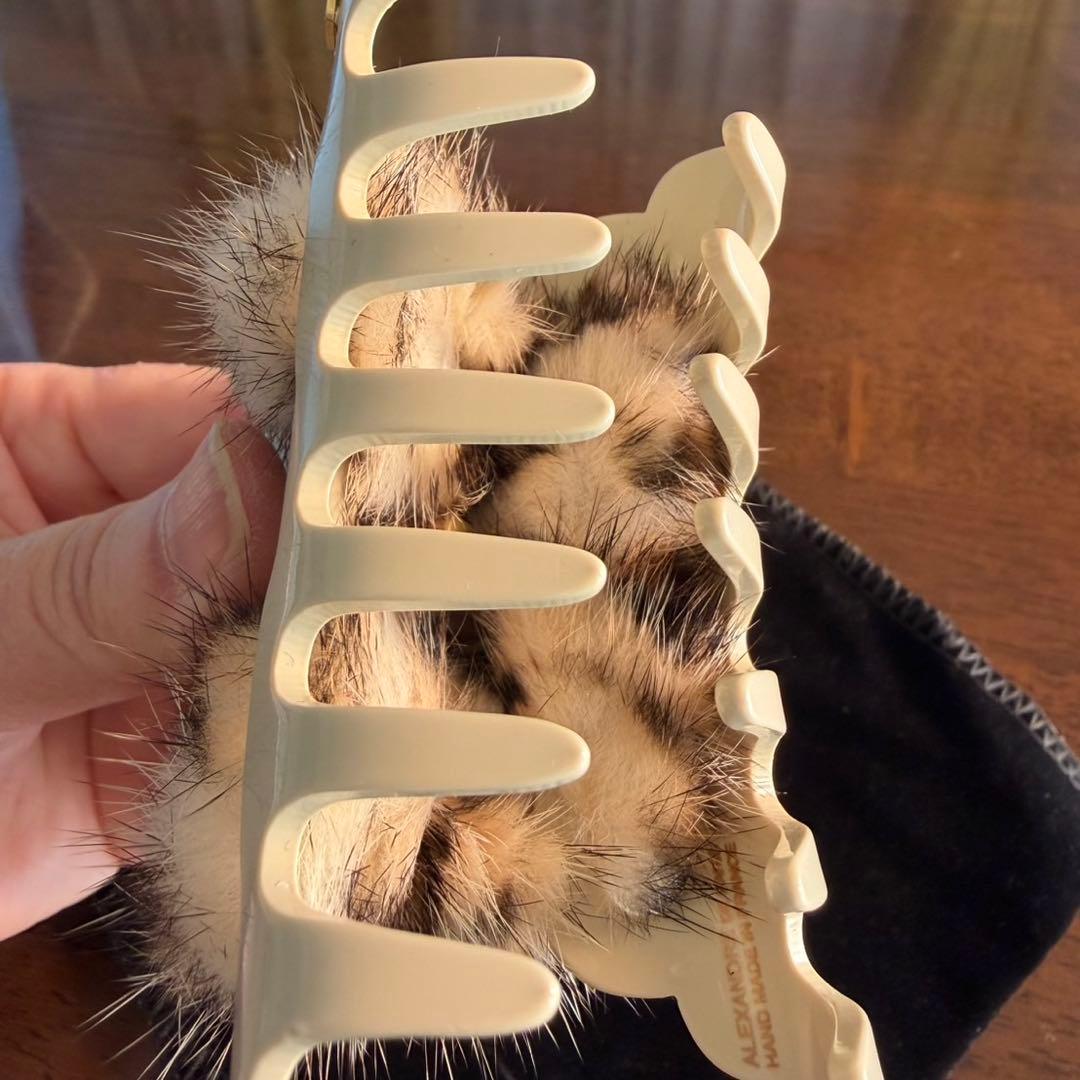 アレクサンドルドゥパリ ミンクファー ヘアクリップ 限定 入手困難