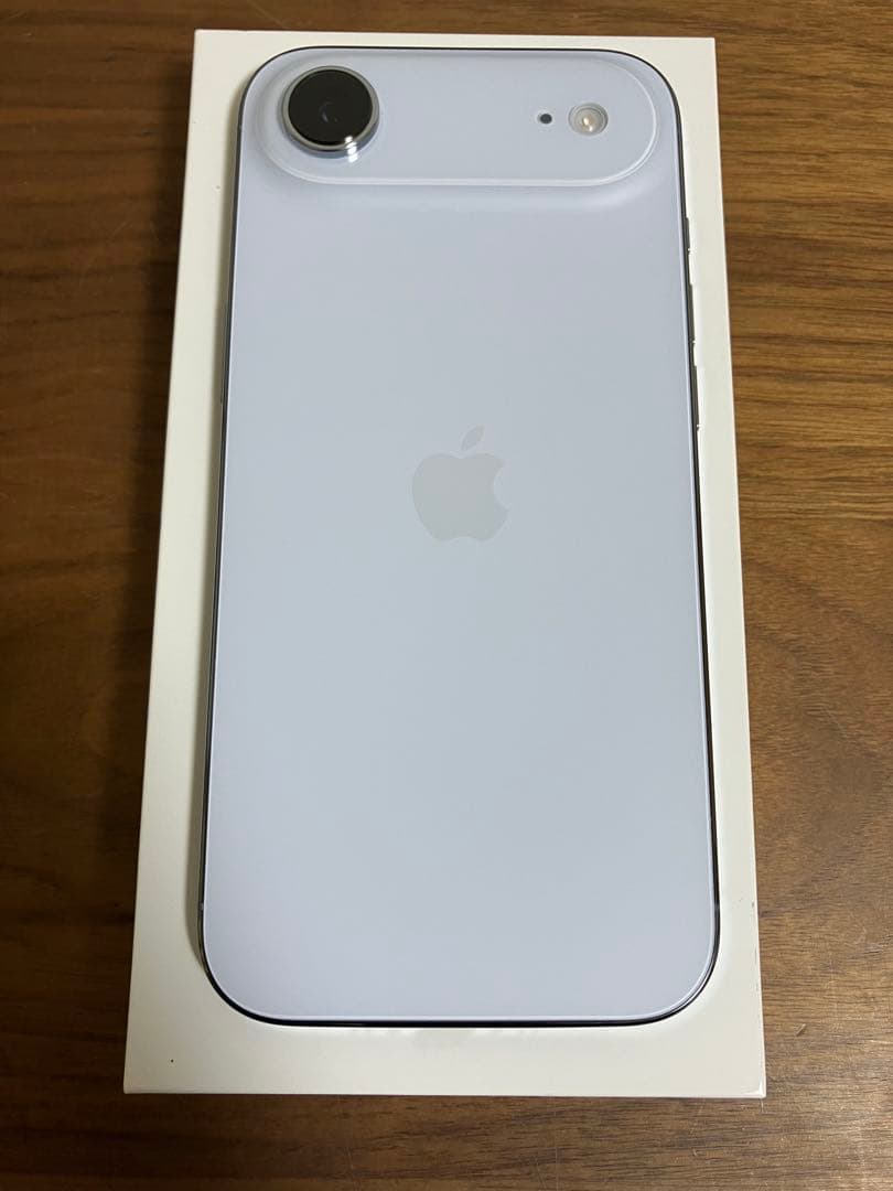 iPhone Air 256GB スカイブルー SIMフリー Apple