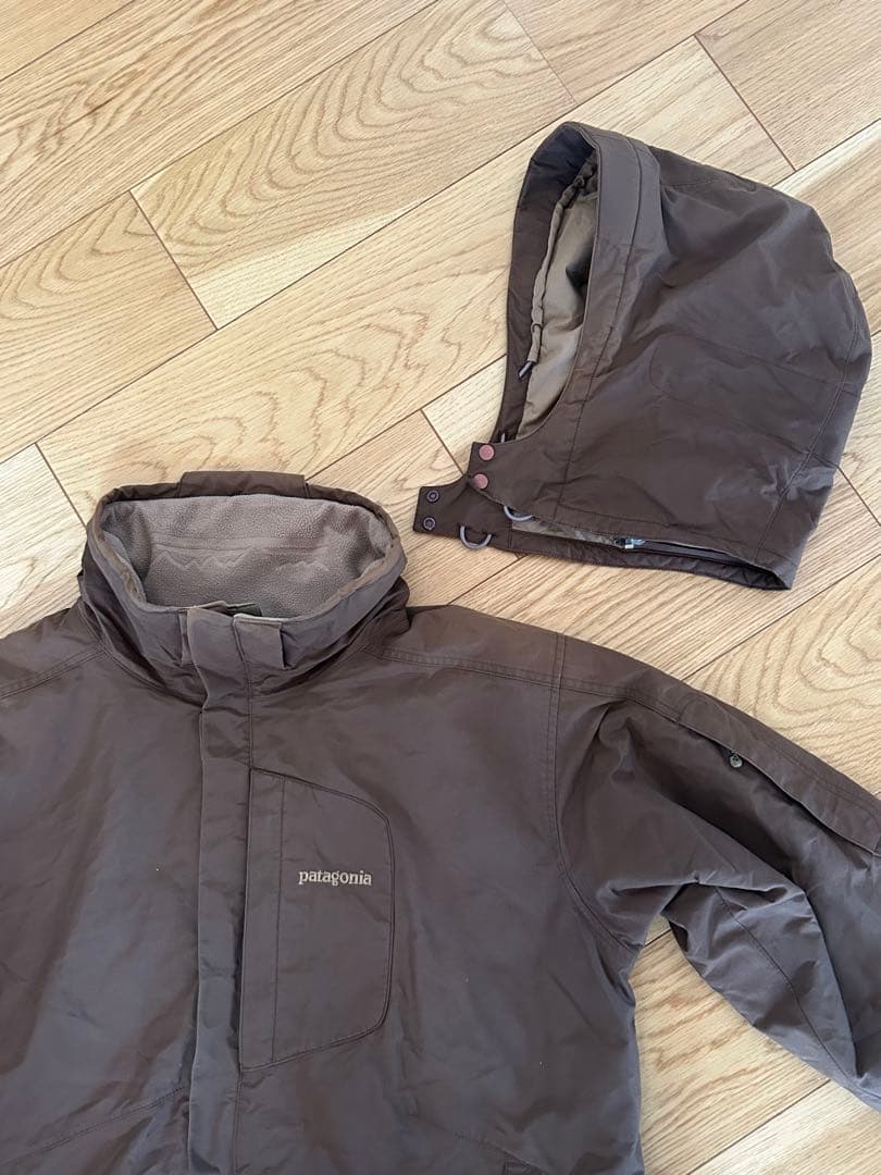 値下げ　パタゴニア　patagonia ジャケット/アウター　Mサイズ　ブラウン