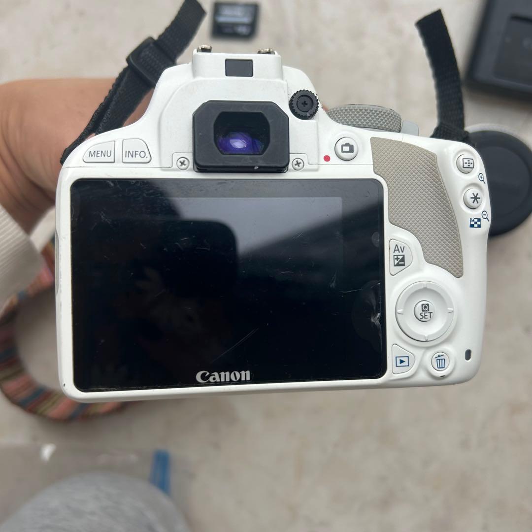 Canon EOS kissx7一眼レフカメラ EF-S 18-55mm