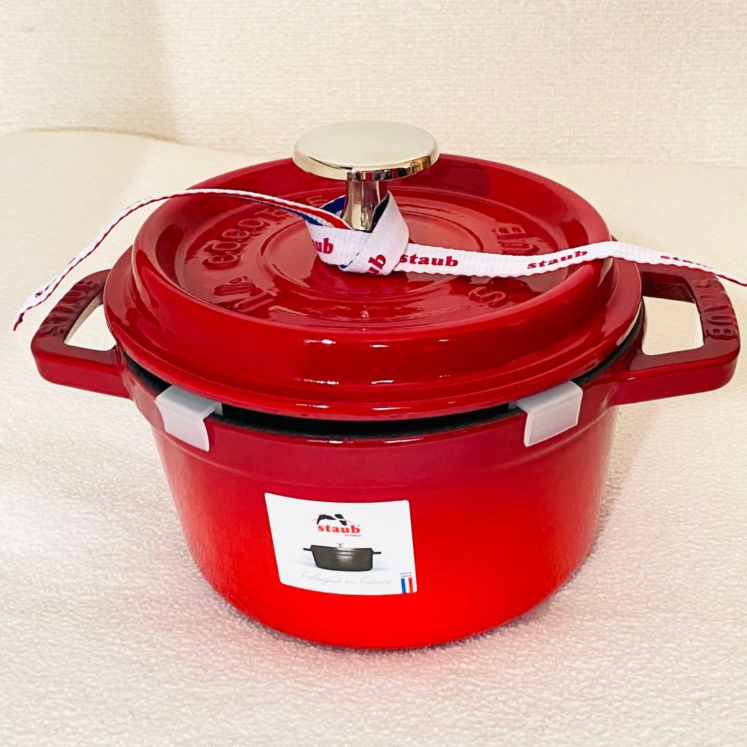 えむこstaubストウブ ココット ラウンド チェリー　14cm