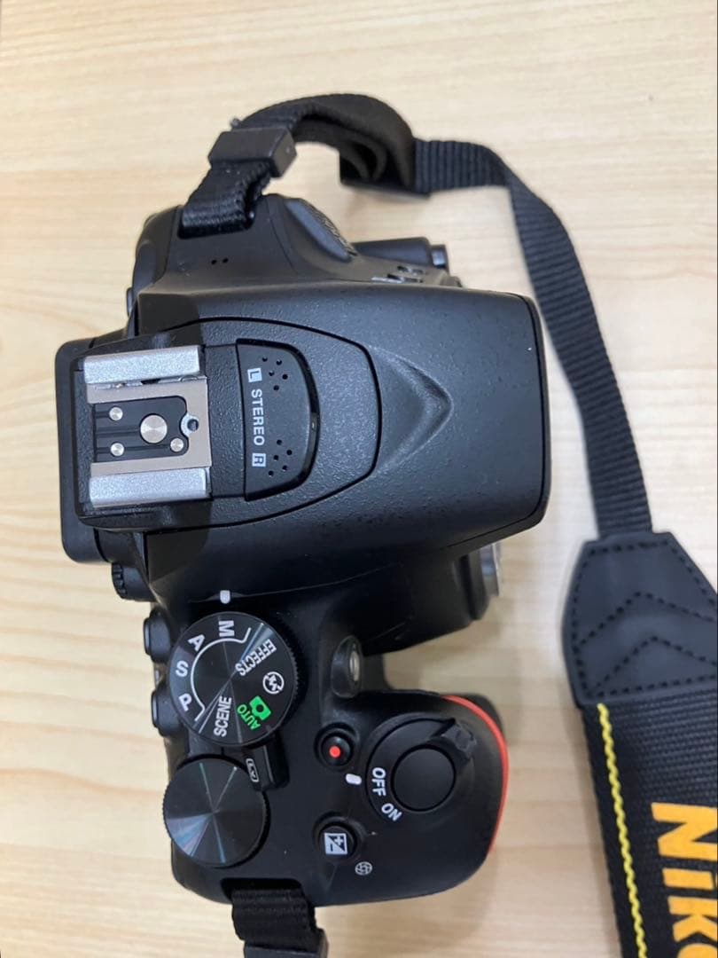 ゲリラセール　Nikon デジタル一眼レフカメラ D5600 ダブルズームキット