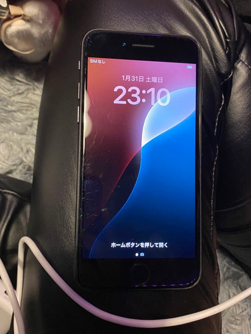 Apple iPhone SE (第2世代) ブラック SIMフリー