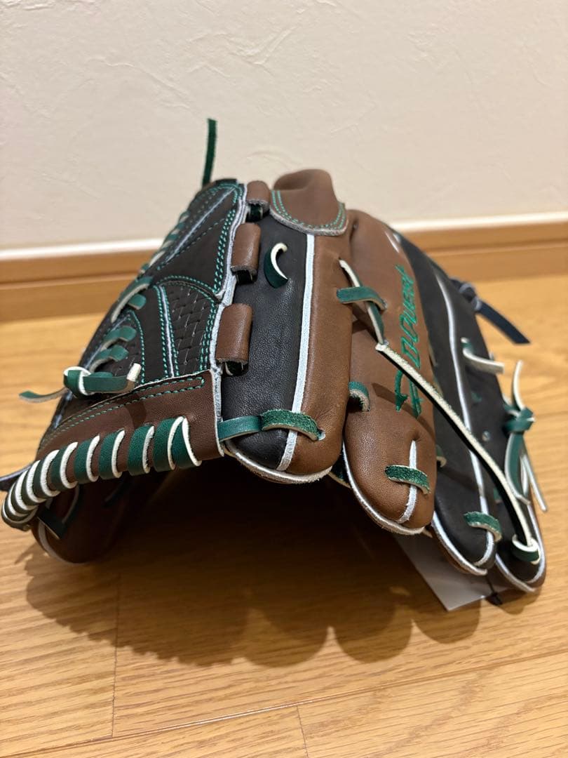 ディークエスト　オーダー　軟式投手用グラブ　新品未使用