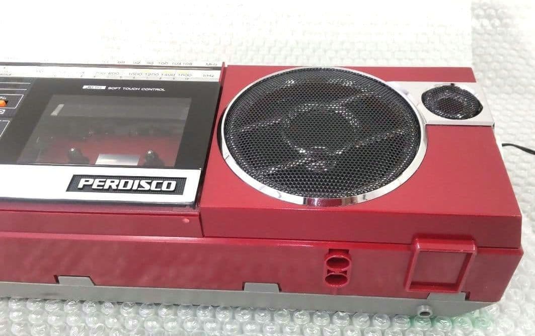 ラジカセ　８０年代　日立　ＬＸ－５　・　ラジオＯＫ、テープＮＧ　ジャンク