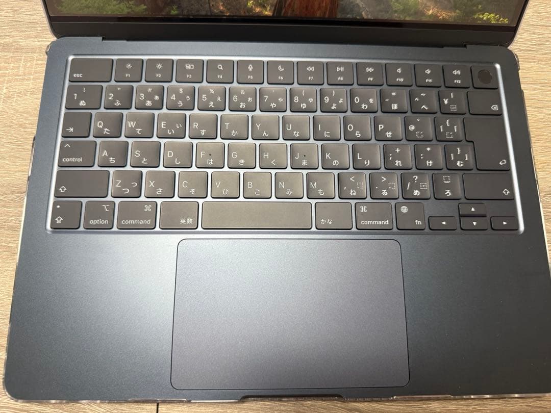 MacBook Air M3 13インチ256GB