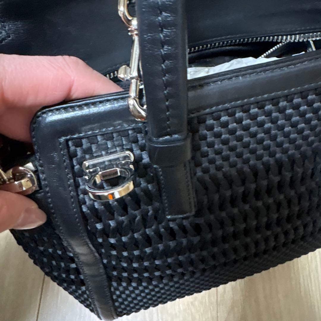 フェラガモバッグ　超美品
