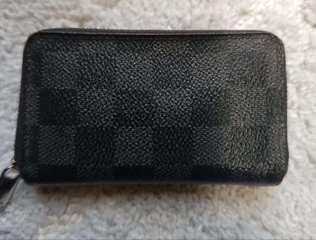 Louis Vuitton（ルイ・ヴィトン） ダミエグラフィット ケース