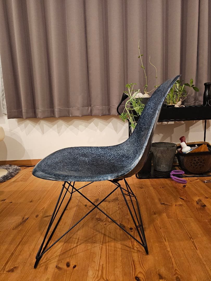 m*n様 イームズ　シェルチェア　モダニカ　ミッドセンチュリー