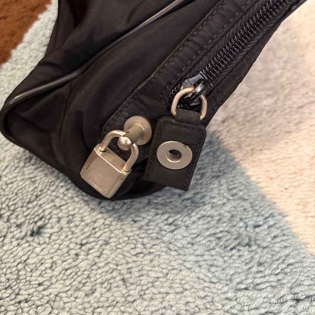 PRADA プラダ ナイロン ハンドバッグ 黒 正規品 三角ロゴ