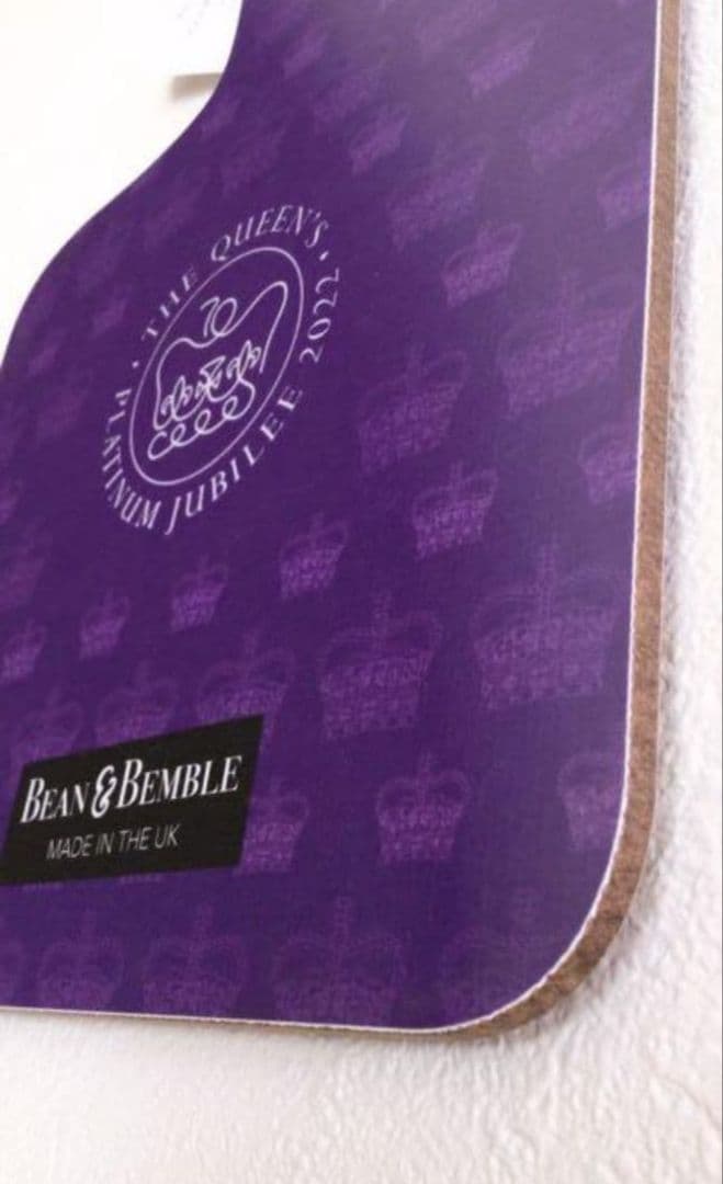 プラチナジュビリー2022　カッティングボード　小 2つ