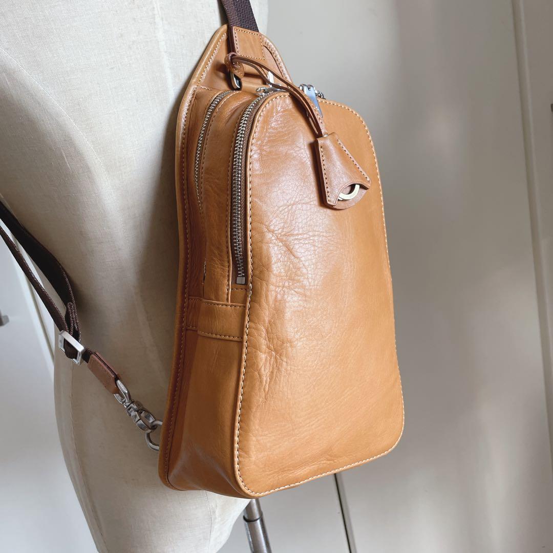 アニアリ Aniaryボディバッグ 01-07004 中古 キャメル