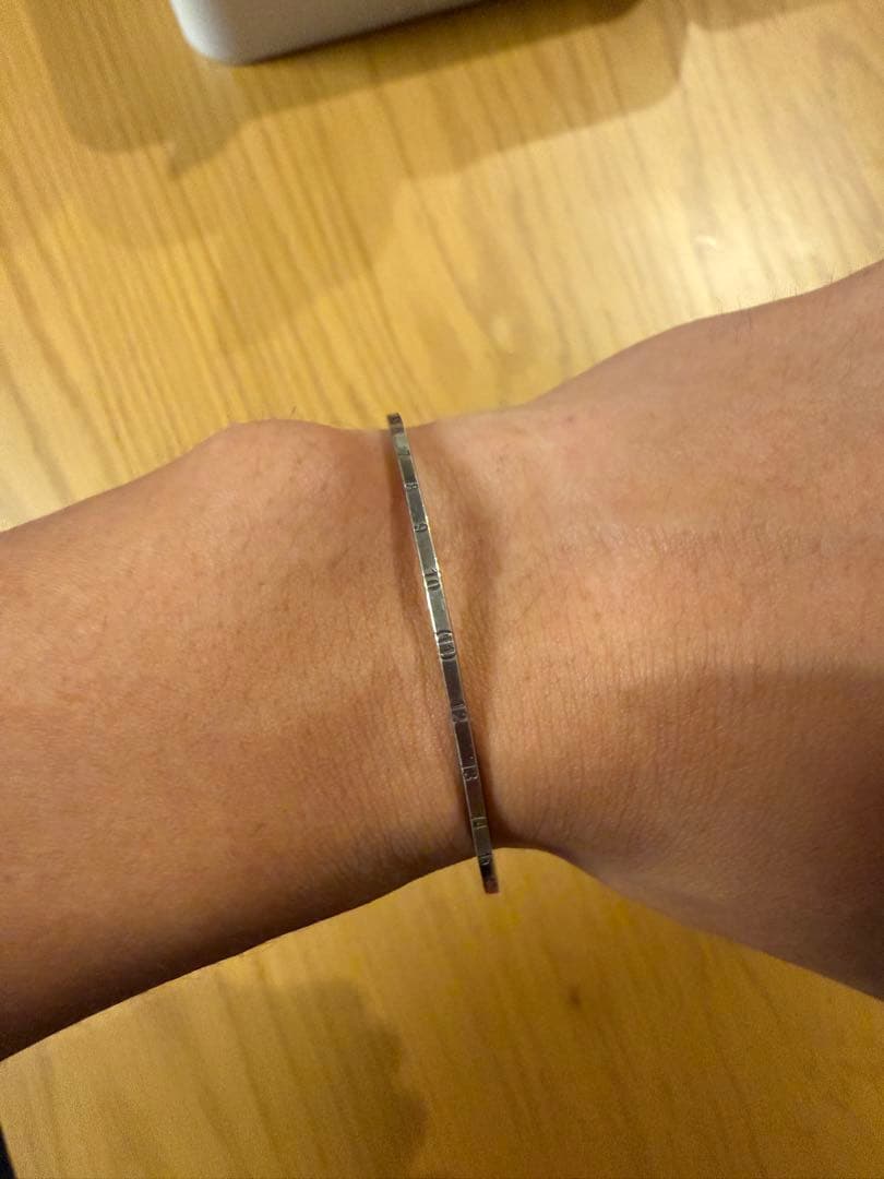 メゾンマルジェラ　バングル　ブレスレット