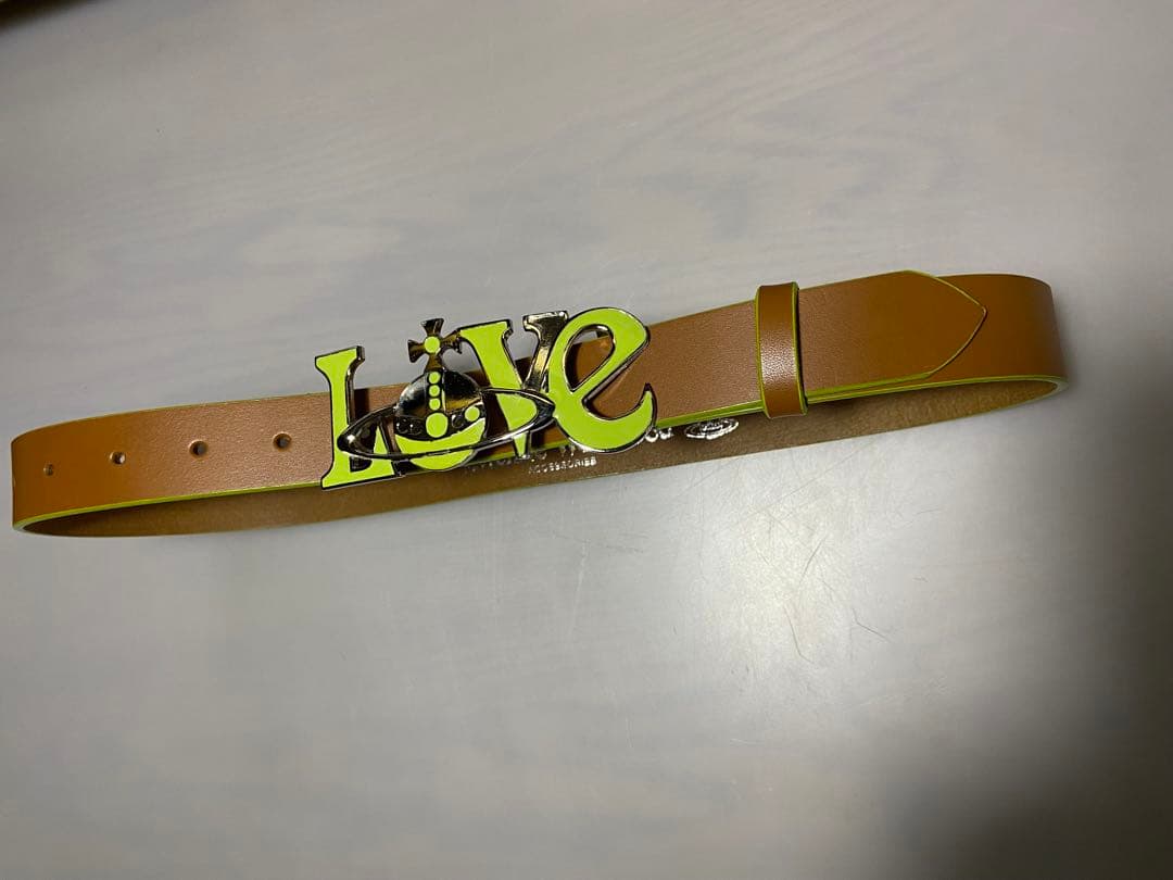 新品未使用　ヴィヴィアンウェストウッド　レザー ベルト