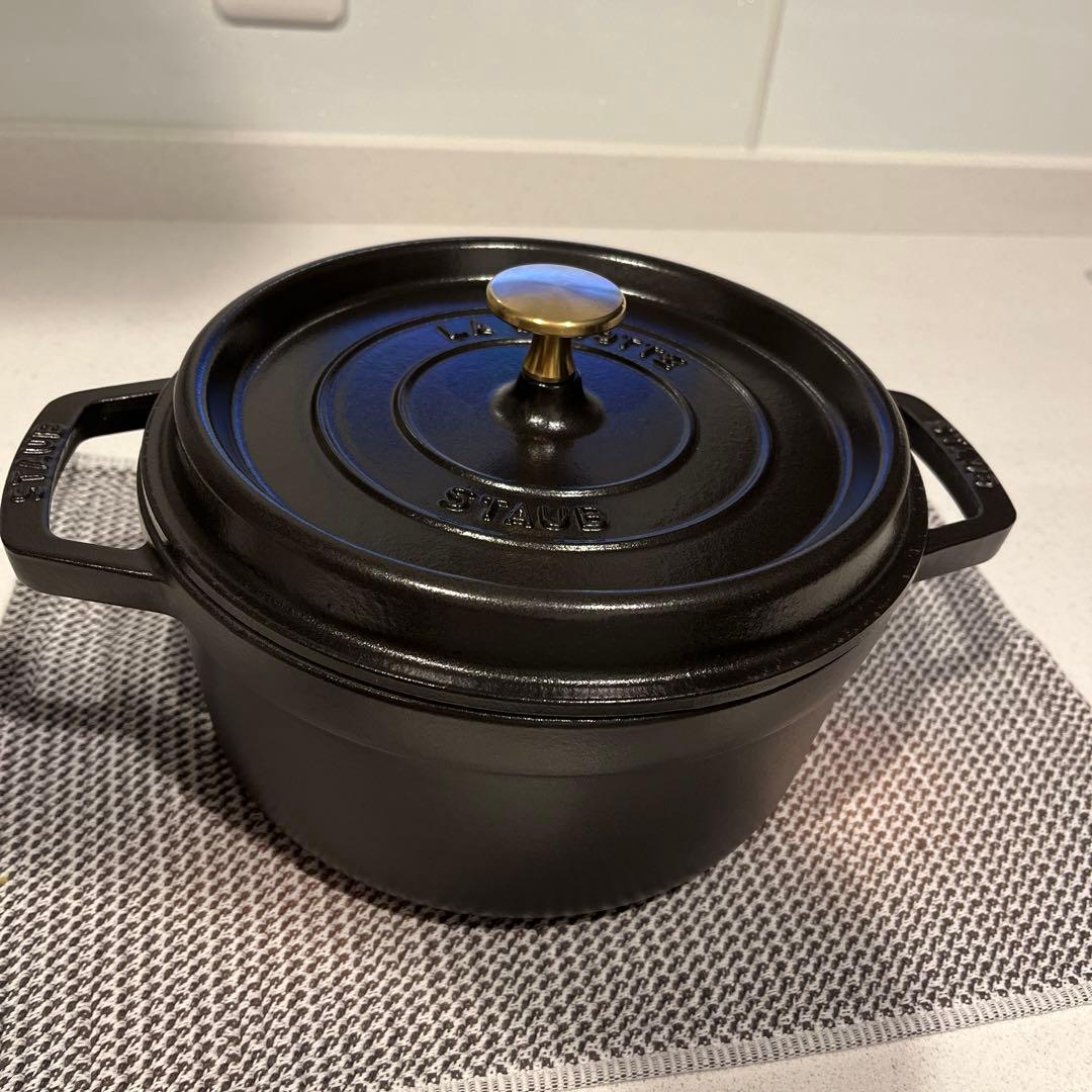 ストウブ　ピコココットラウンド22cm