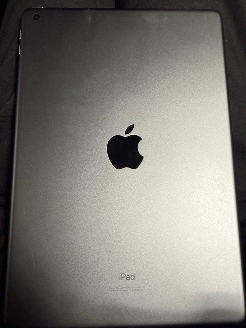 Apple iPad (第8世代) スペースグレー 32GB