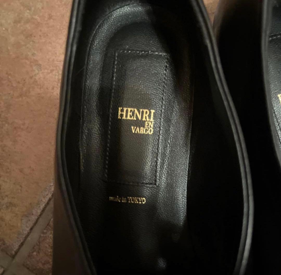 HENRI EN VARGO SOPHIA スクエアトゥフラットシューズ