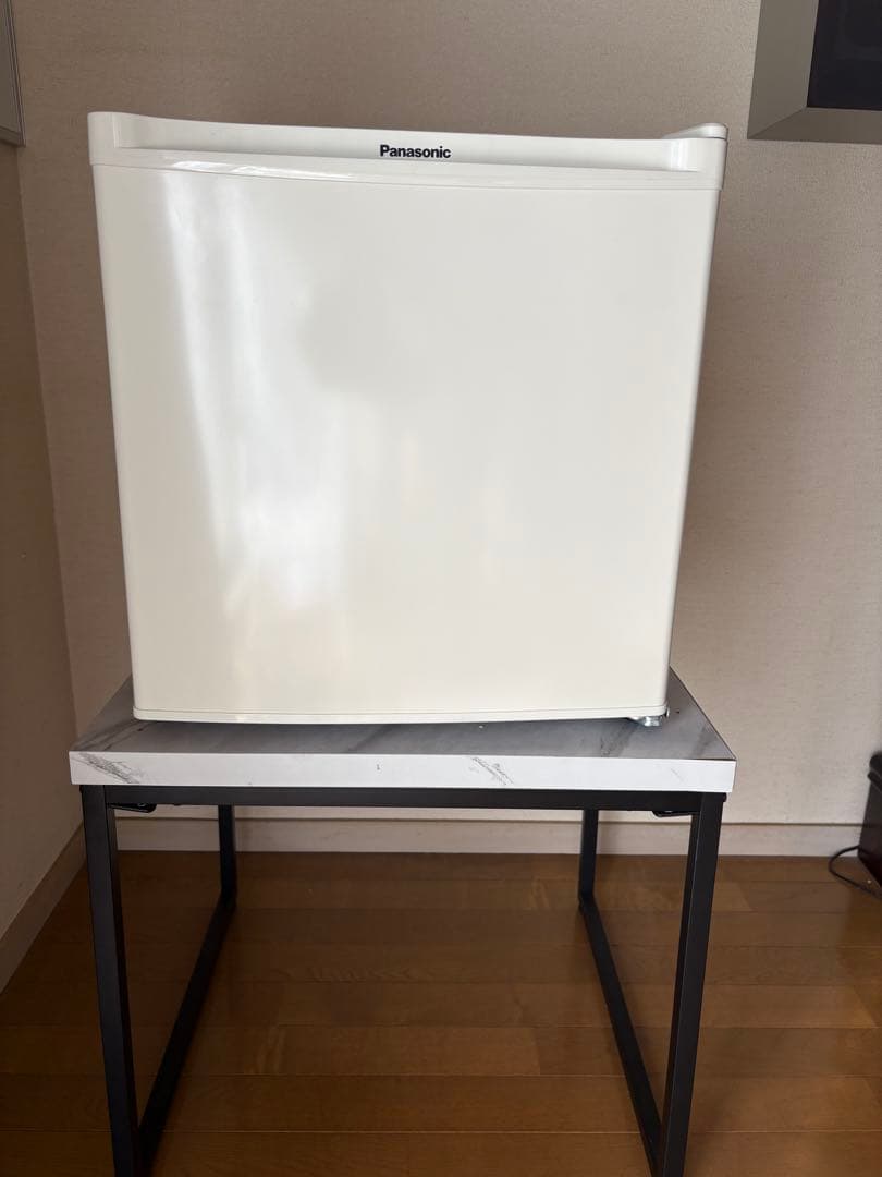 【再々値下げ】Panasonic 小型冷蔵庫 2022年製（美品）