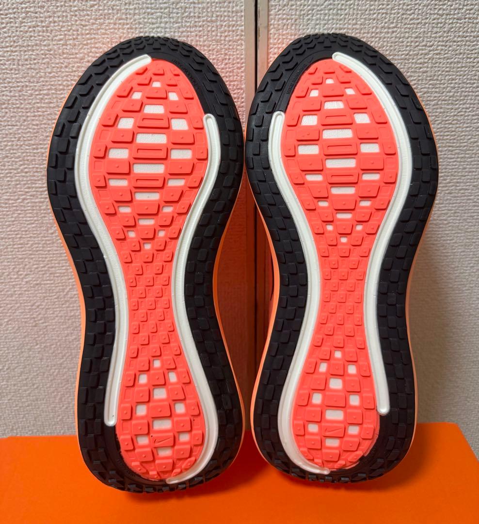 NIKE ボメロプラス