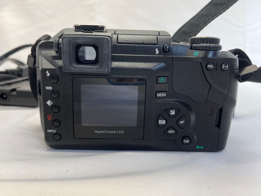 オリンパス　E-300 デジタル一眼レフ