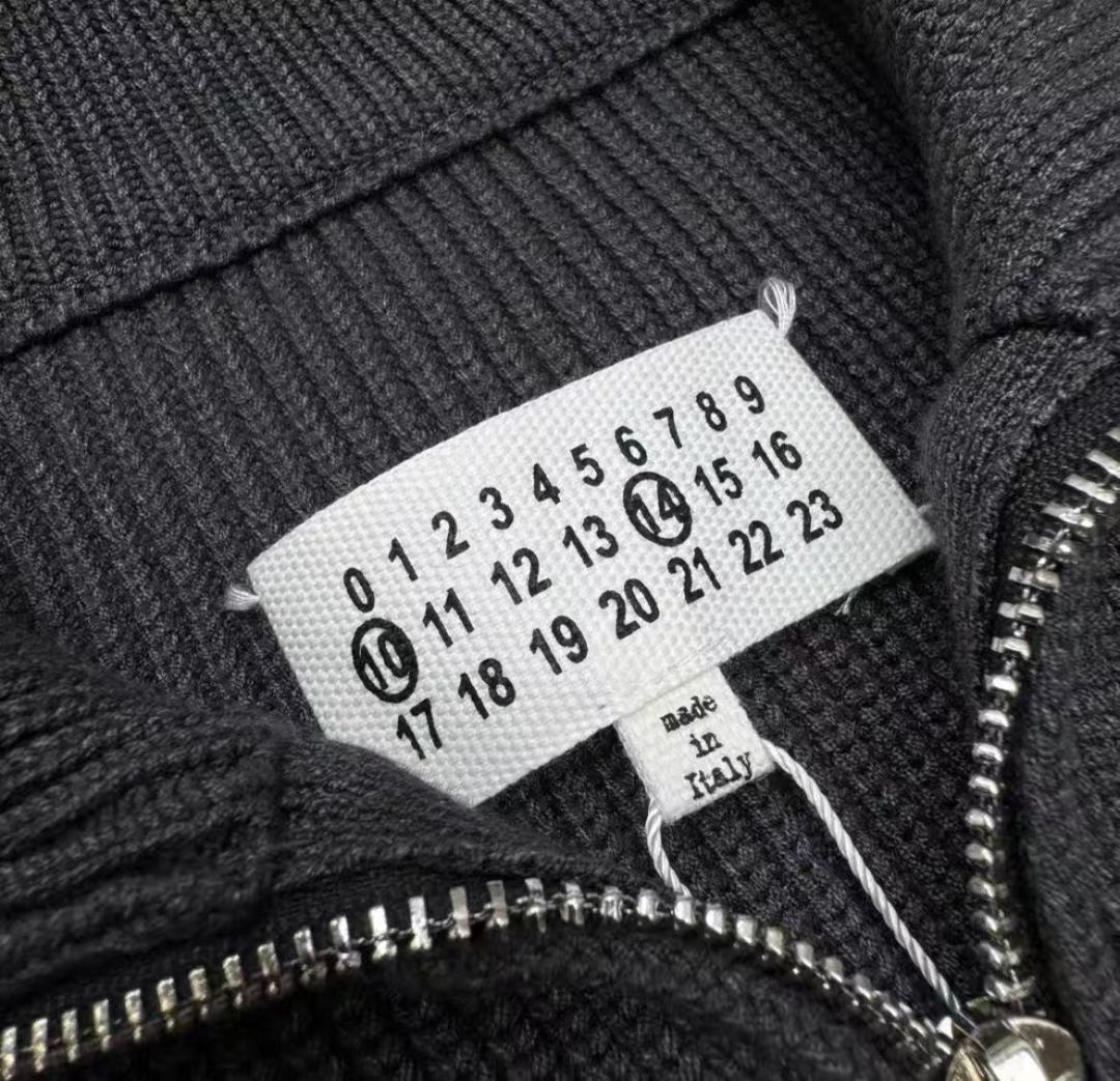 Maison Margiela リブ編みジップアップセーター