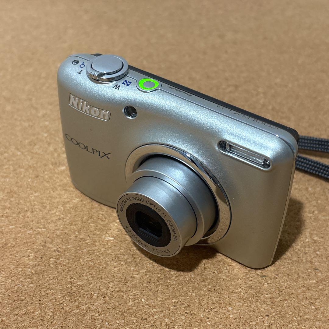実写美⭕️美品【動作確認済】Nikon COOLPIX L23 シルバー