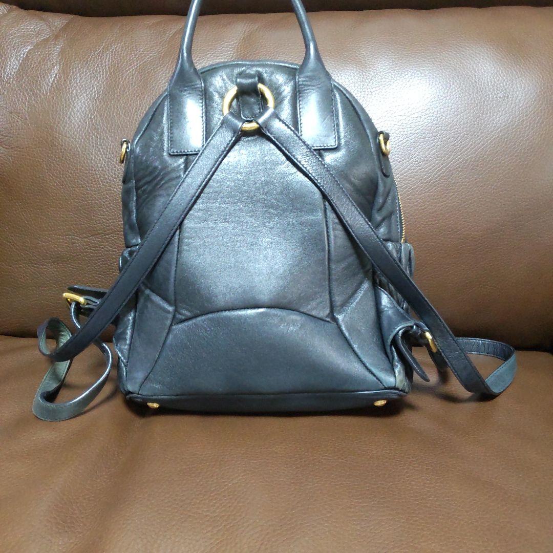 miumiuマテラッセリック