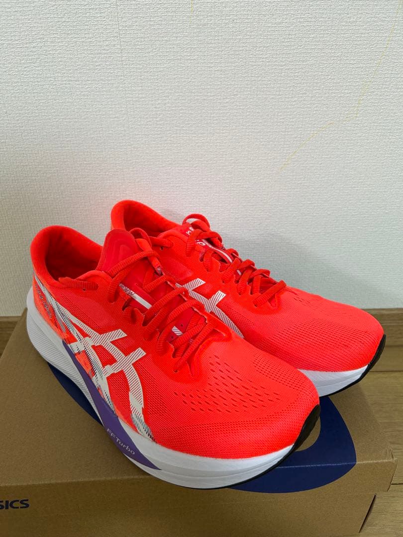 アシックス　マジックスピード4 28.0㎝