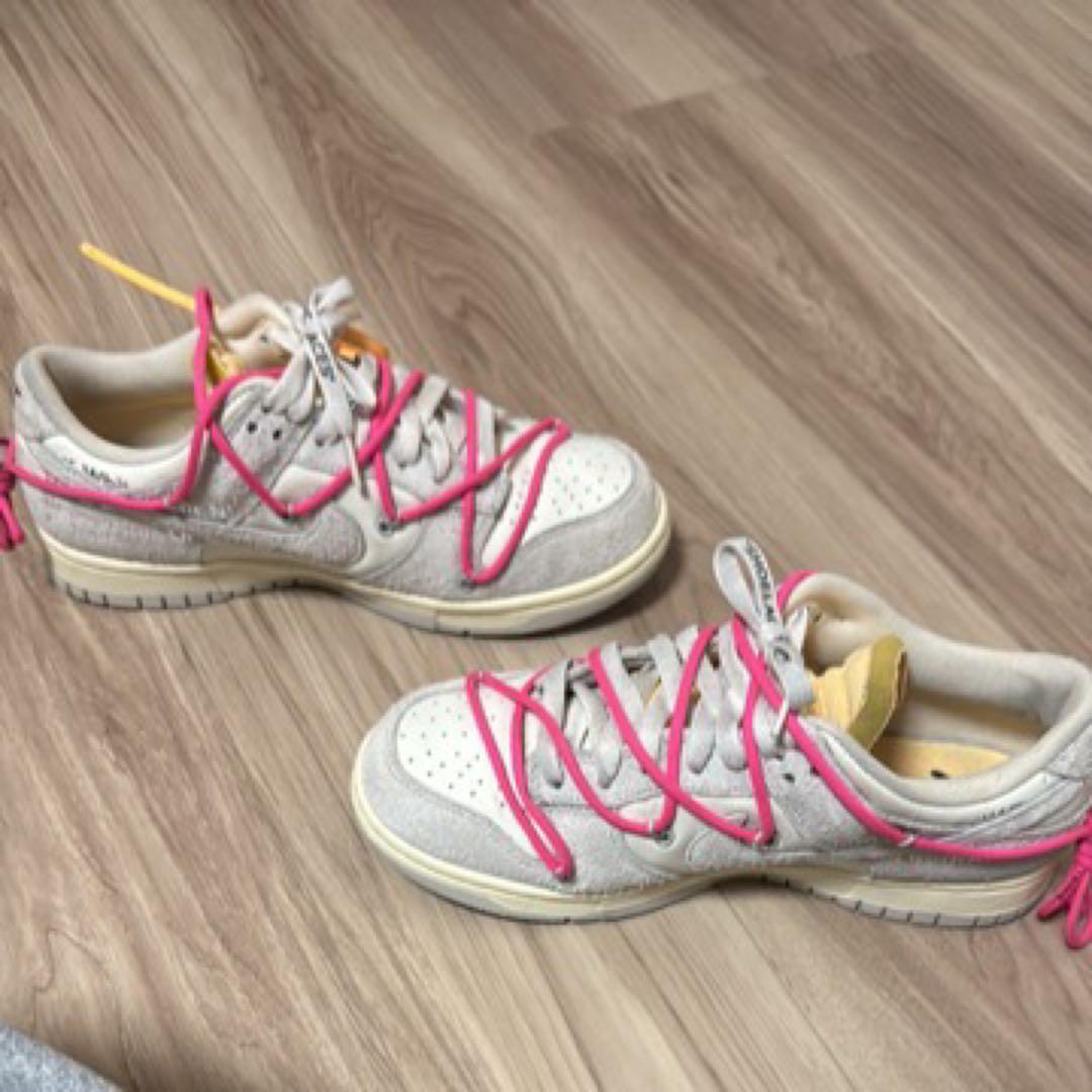 Off-White × Nike Dunk Low