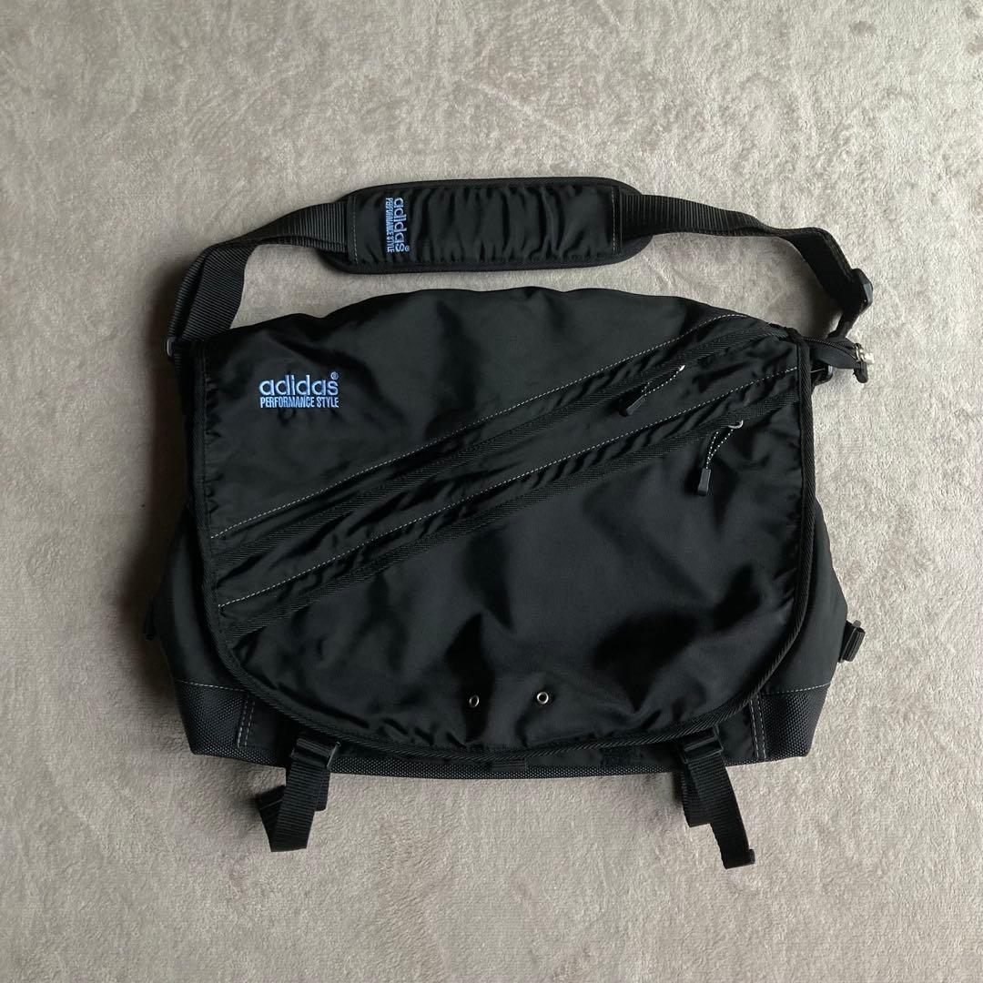 バッグ 80s adidas vintage sling messenger bag