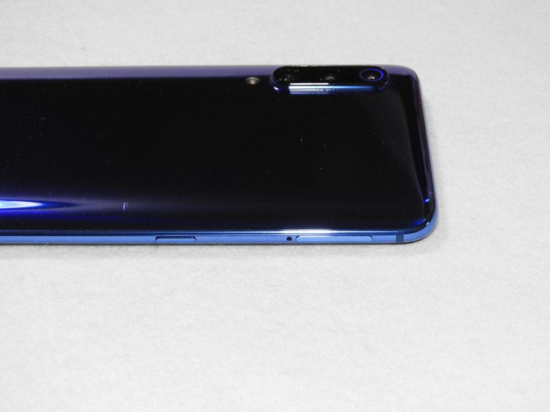 Xiaomi Mi 9 64GB SIMフリー M1902F1G