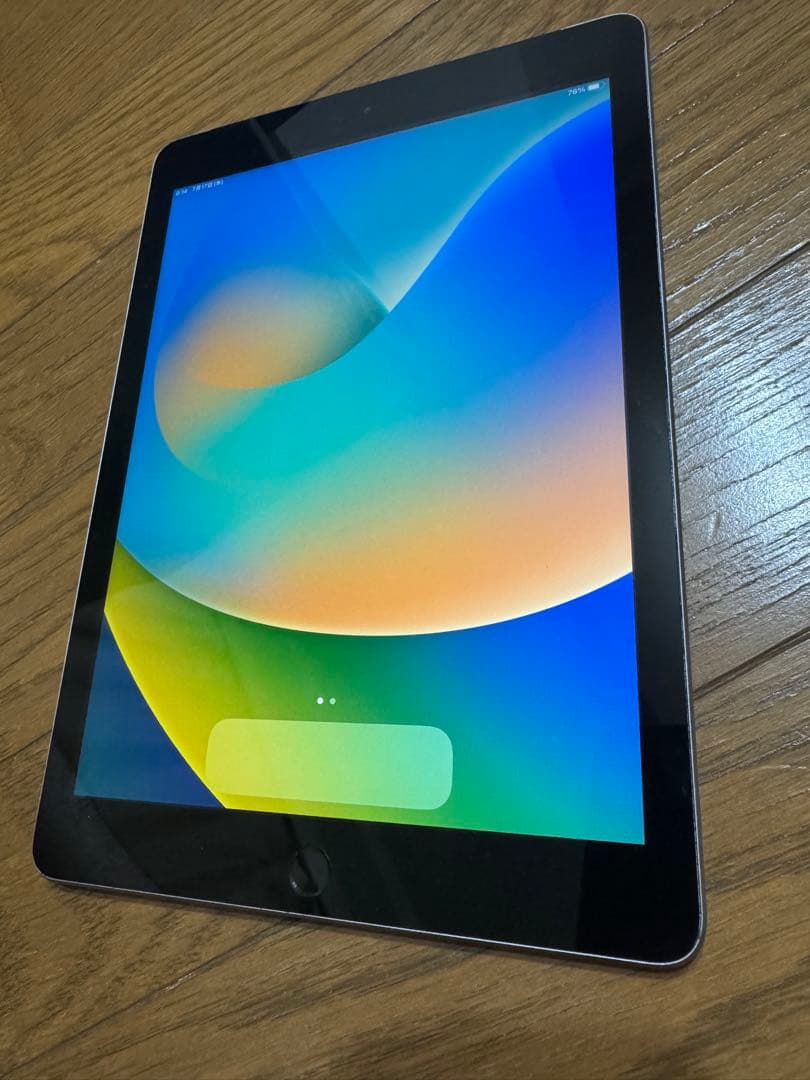 iPad 第5世代 Wi-Fi+Cellular 32GB