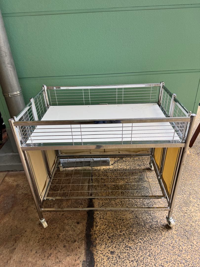 中折れ式ワゴン アイボリー W900　店舗用品　陳列什器　セールワゴン