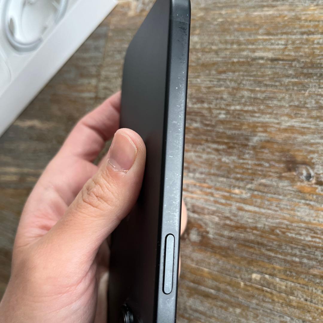 iPhone15 SIMフリー 本体/充電ケーブル 128GB