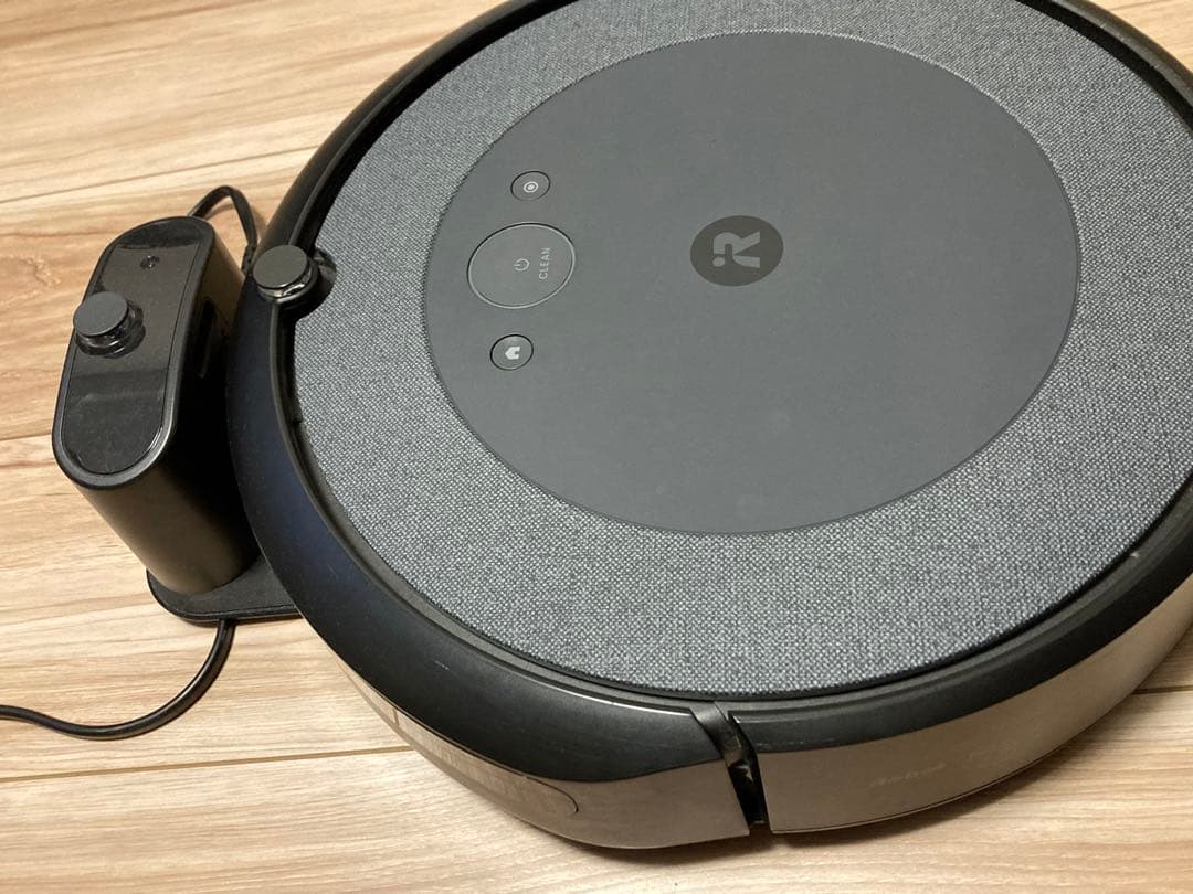 iRobot Roomba i5 ロボット掃除機（ブラシ欠品・動作確認済）