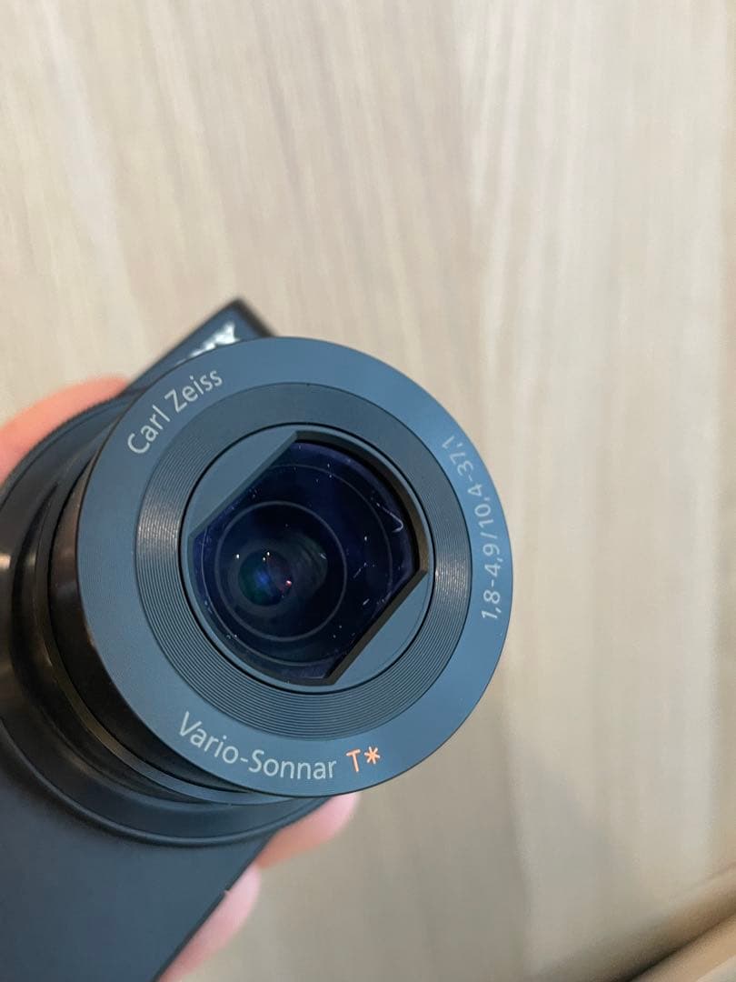 SONY RX100 初代　デジタルカメラ Carl Zeissレンズ