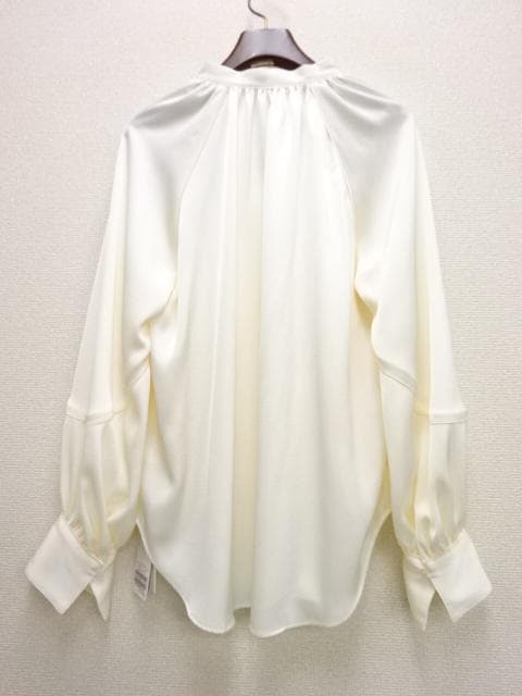 新品タグ付　IENA　サテン ボウタイ スキッパーブラウス セレモニーなどにも