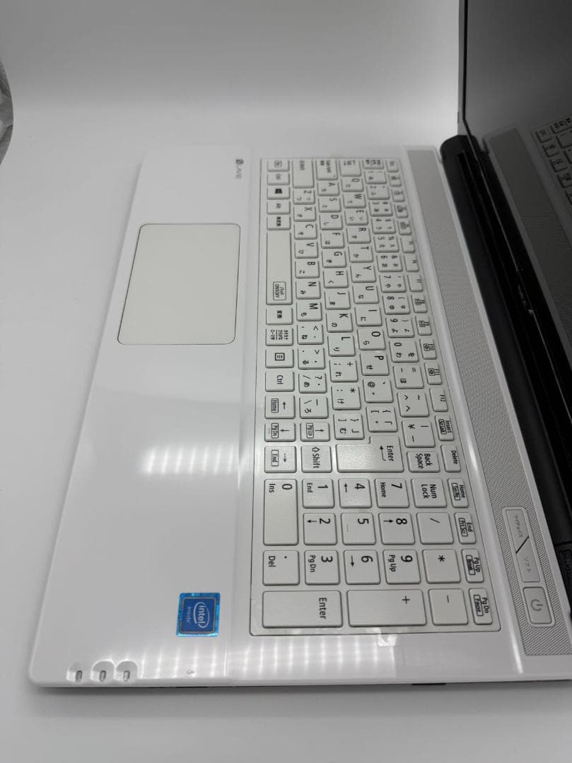 初心者向け NEC 新品SSD256GB 8G 年賀状ソフト、Office付きw