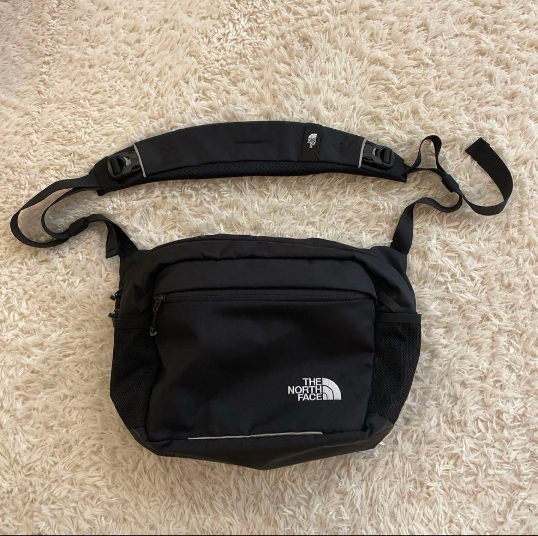 The North Face ブラック スリングバッグ