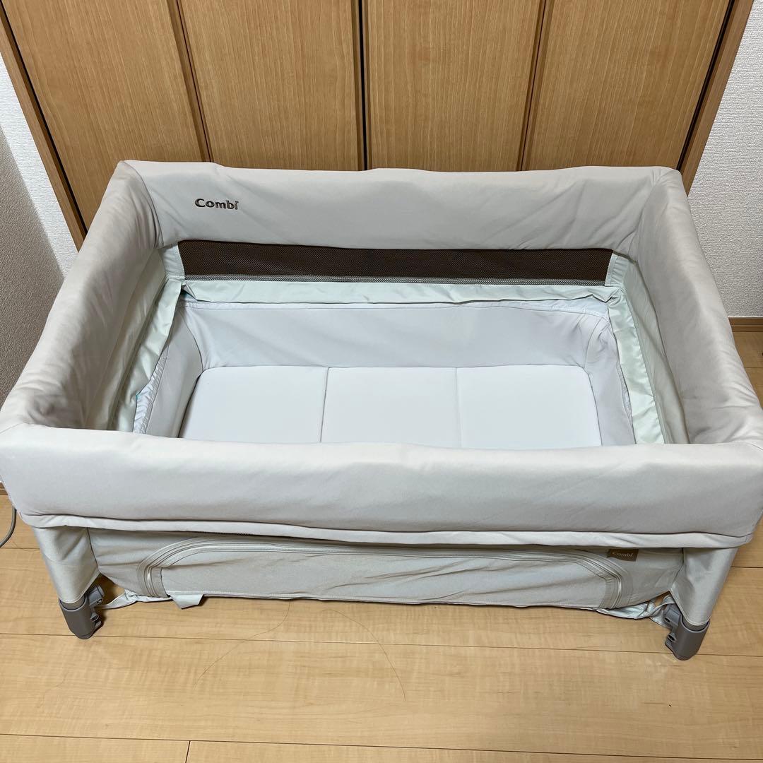 Combi コンビ すくすや トモネル ベビーベッド コンパクト