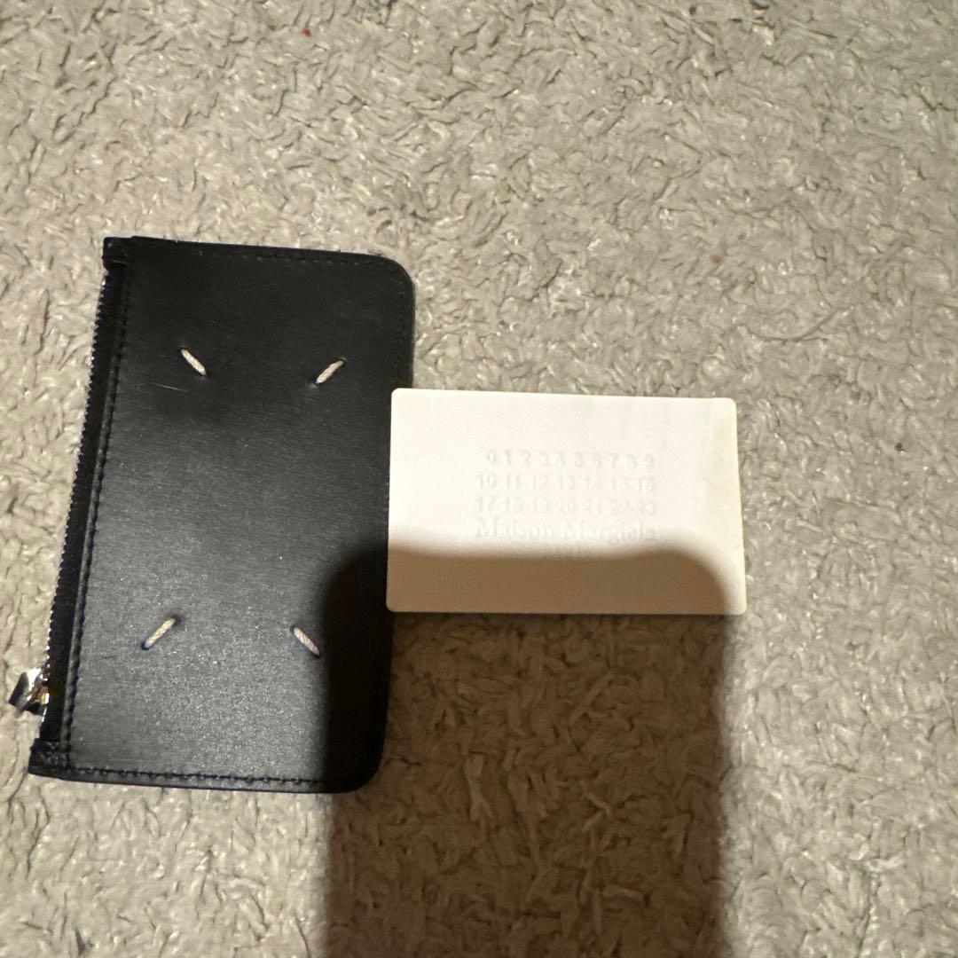 小銭入れつきメゾンマルジェラグレイニーカーフ　カードホルダー