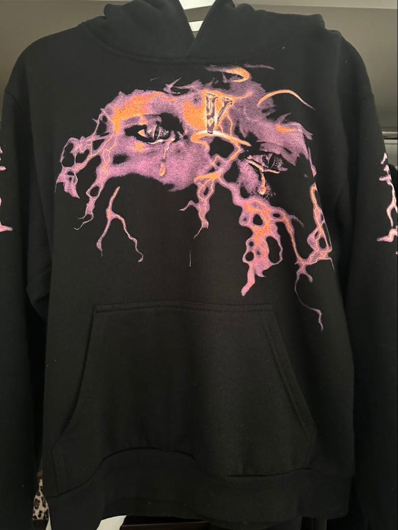 Vlone x Never Broke Again dripパーカー