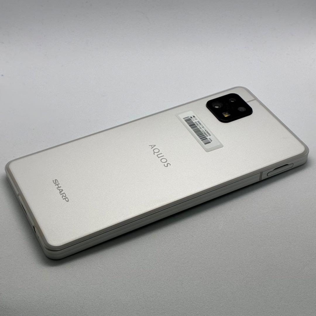 美品 AQUOS sense6s 楽天SIMフリー　0044