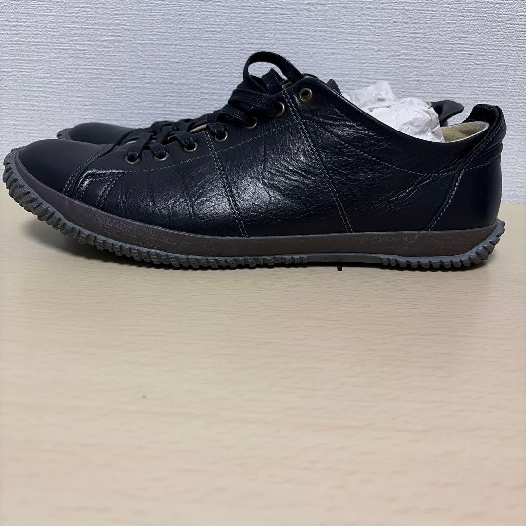 極美品 スピングルムーブ　レザースニーカー　L（26.5〜27.0cm相当）