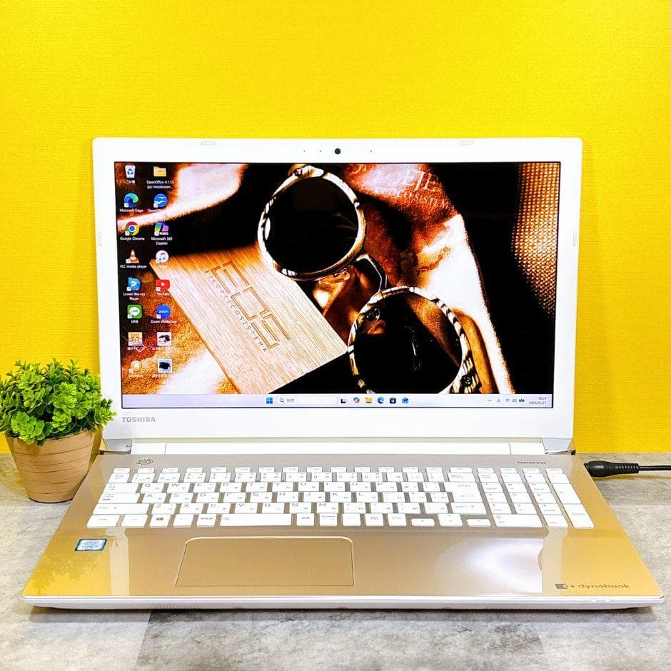 おしゃれゴールド❣新品SSD480GBで快適✨薄型 カメラ フルHD Win11