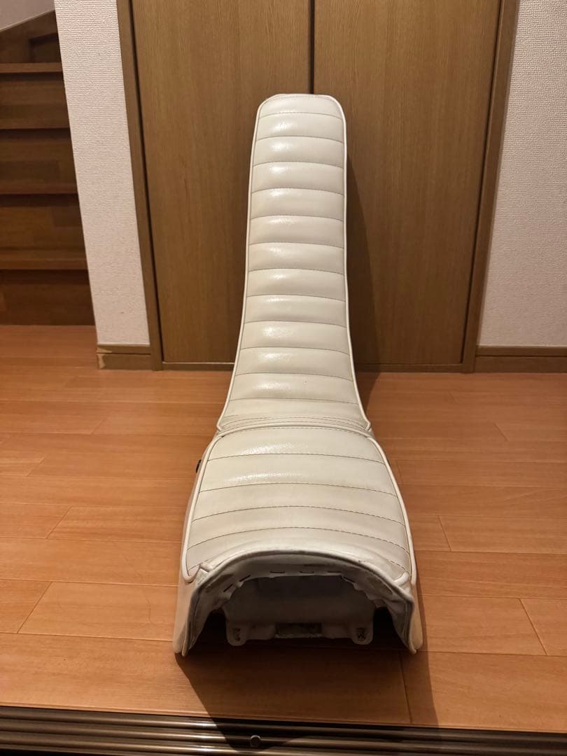 vt250f vt250 vtz250 三段シート　白　レザー