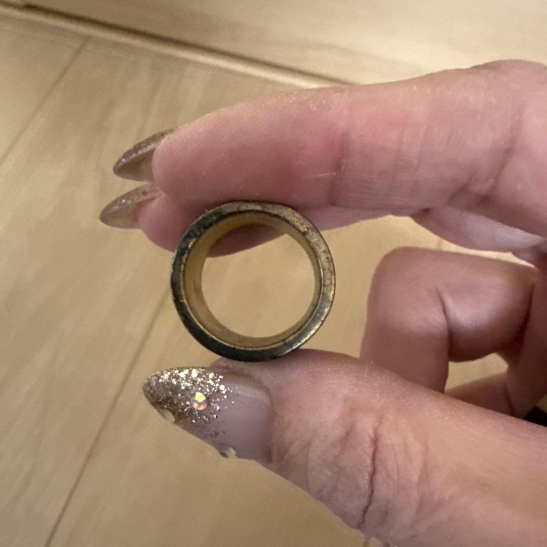 CHANEL ロゴ入りリング ブラック・ゴールド