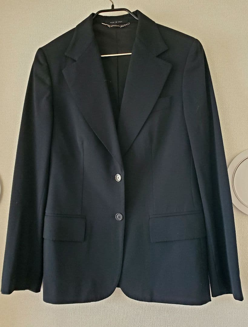 美品 GUCCI イタリア製 サイズ44 13号程度 XL 黒パンツスーツ