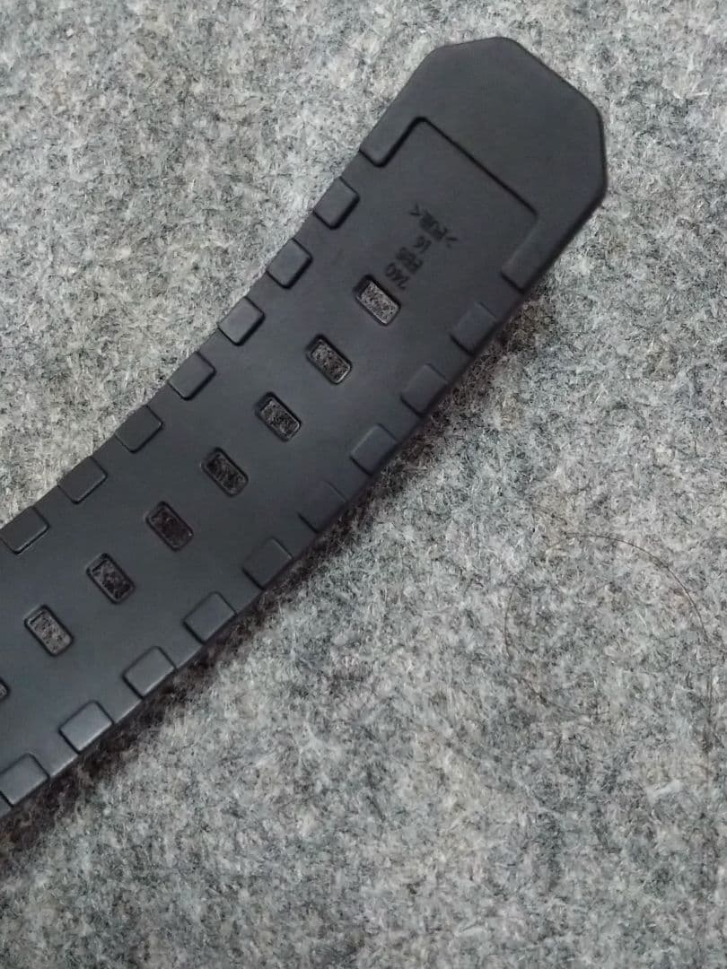 G-SHOCK(168) タフソーラー5230 AWG-M100SMG