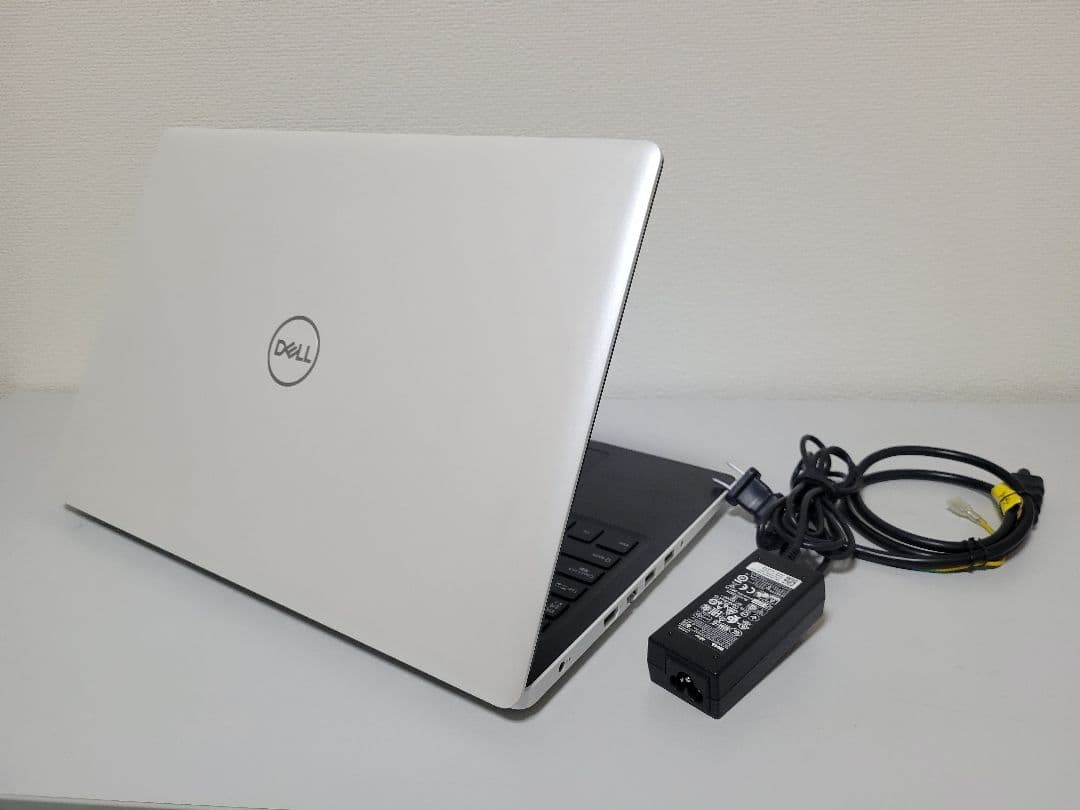高性能DELL Inspiron 3593 15インチ corei7 第10世代